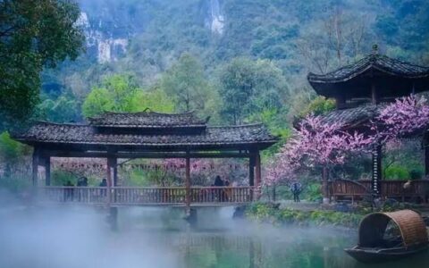 原创
            陶渊明《桃花源记》：很多地方都称发现了桃花源，哪个是真的？-陶渊明写的桃花源记的译文