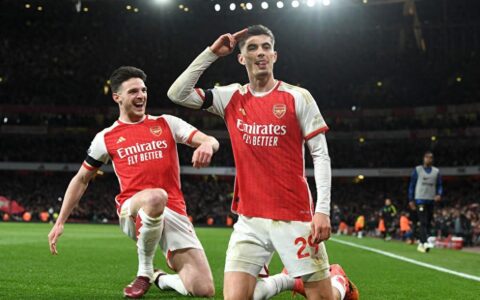 体坛联播｜阿森纳5球大胜切尔西，杨浚瑄破自由泳全国纪录