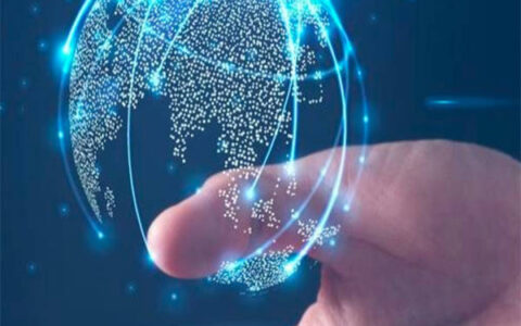 iOS手机中控软件的作用：批量控制手机!