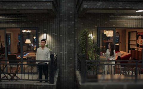 城中之城：周琳坦白感情，对赵辉动情，玩苦肉计