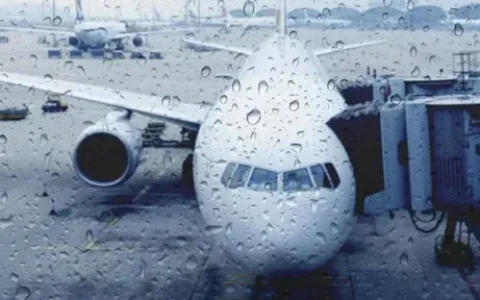 航路天气对航班有什么影响？