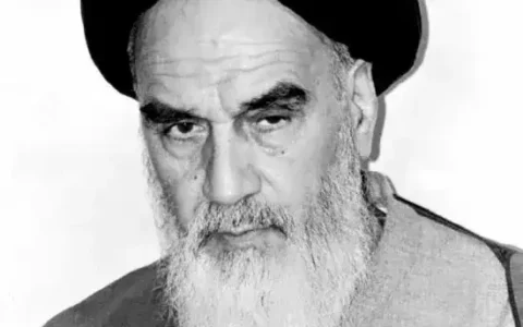 伊朗的统治阶级为什么要跟美国对着干？做像沙特那样的亲美专制政权不行吗？