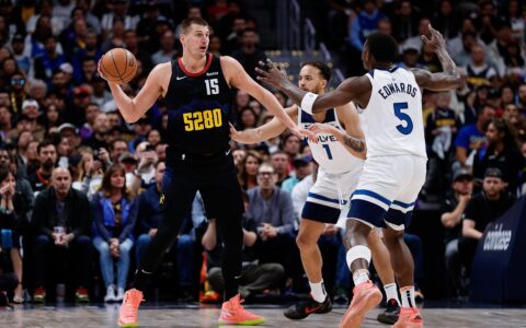 2-1还是3-0？ESPN预测G3：森林狼胜率68.8%，掘