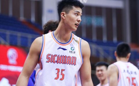 3换1交易，广东报价朱松玮！周琦辽宁考试入编，CBA再出荒唐决定