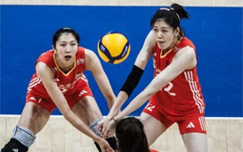 世界女排联赛丨李盈莹20分 中国队3:1逆转击败美国队收获两连胜