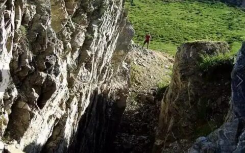 确定不是在外星球？新疆这些地质奇观令人惊叹！