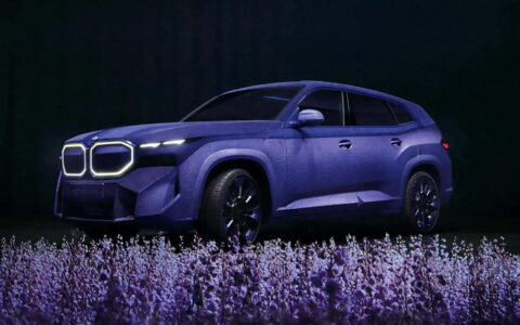 宝马携手超模打造XM特别版，车身覆盖紫色天鹅绒