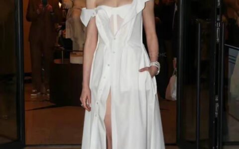 刘亦菲身材引热议！溜肩脑袋大、肥胖又臃肿，更是把舒淇挤到耸肩