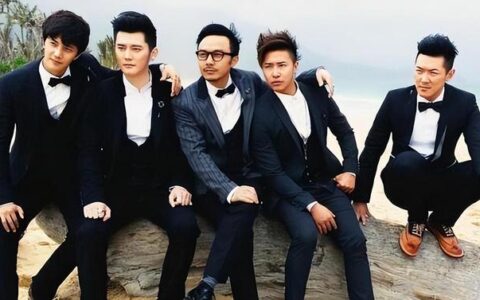 欧弟第三次当爹！交往不到半年女友怀孕，曾哭穷卖跑车养女儿！