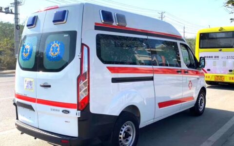 成都病人出院接送车，非急救病人转运车(成都接送病人出院的车)