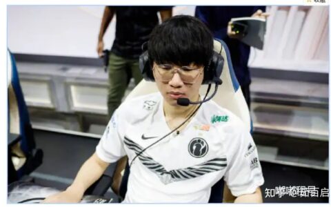 Rookie谈宁王：Ning回IG？不可能发生的事情，不用想了