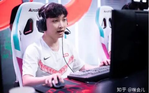 LGD麦克疯xiye大骂mark“终于像人了”脸都红了，网友：“Rooike要这样，IG都两连冠了”