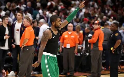 欧文回克城：低调、视频被禁、遭嘘、他很失落-欧文浩