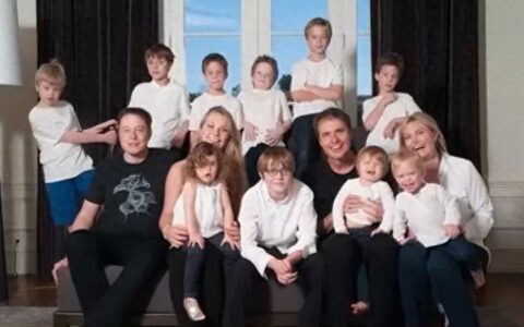 马斯克不但忙于造火箭，还忙于造人！媒体爆其与多名女下属有染-马斯克火箭花了多少钱