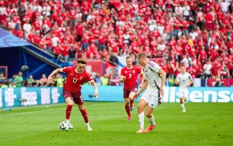 匈牙利1-3瑞士！索博斯洛伊PK扎卡 B2B难敌中场真核 埃比舍尔传射-索博斯洛伊风格像谁