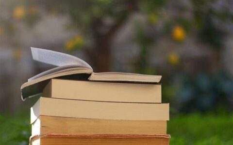 高考47年来裸分最高的考生是谁-高考裸分最高分的人是谁呀