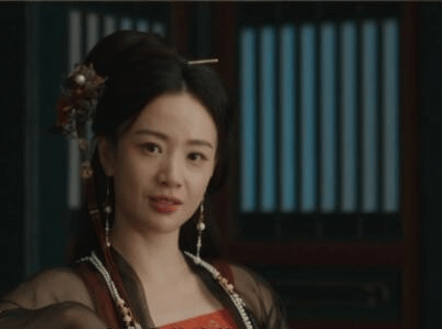 《墨雨云间》成王和长公主的关系是什么？《墨雨云间》女主弟弟还活着吗？