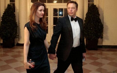 马斯克被曝与多名员工有染，与实习生发生关系，要求为其生孩子-马斯克hr