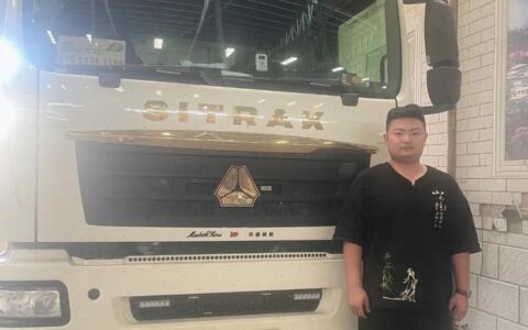 拦车救人的濮阳大哥，原来是一名退役军人！-濮阳悬赏通告