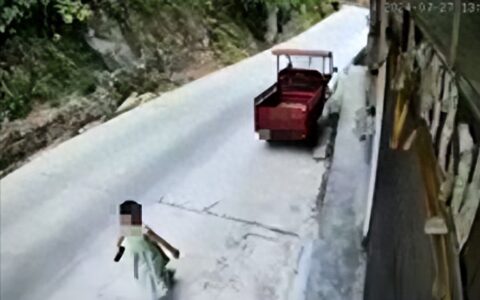 贵州9岁女孩家门口失踪，定位在高速路上，1天后找到，身上全是血-贵州九岁女孩现状