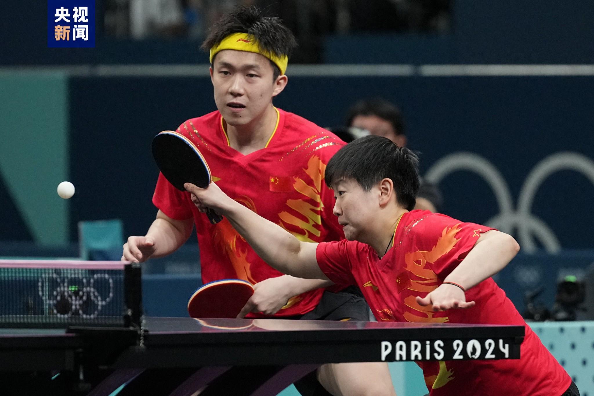 孙颖莎喊话王楚钦顶峰相见，赞其很会开导、调动自己，王楚钦：我争取到顶峰，把巴黎当成最后一届奥运去打