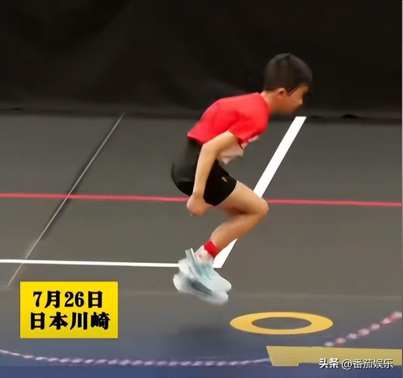 重庆三小学生，跳出亚洲冠军！一根绳，三个娃，他们凭什么惊艳？-重庆小学生跳绳标准成绩
