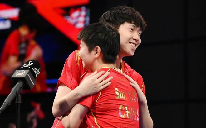 恭喜莎头组合获大奖，这个赛季圆满了，央视新闻亲自发文祝贺-莎头组合视频暖一杯茶