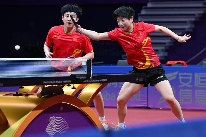 恭喜莎头组合获大奖，这个赛季圆满了，央视新闻亲自发文祝贺-莎头组合视频暖一杯茶