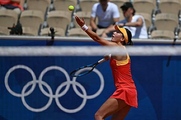 战况 | “零基础”王欣瑜/张之臻惊险晋级混双八强-王欣瑜个人资料