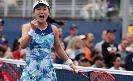 中国网球4大名将美网晋级，喜提360万巨额奖金，笑容满面-网球美网冠军