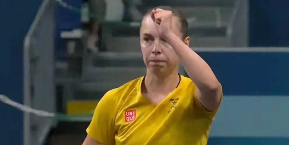 0-1到4-1！奥运冠军大逆转，陈梦爆冷丢1局后，连赢4局，进16强-2021奥运冠军陈梦