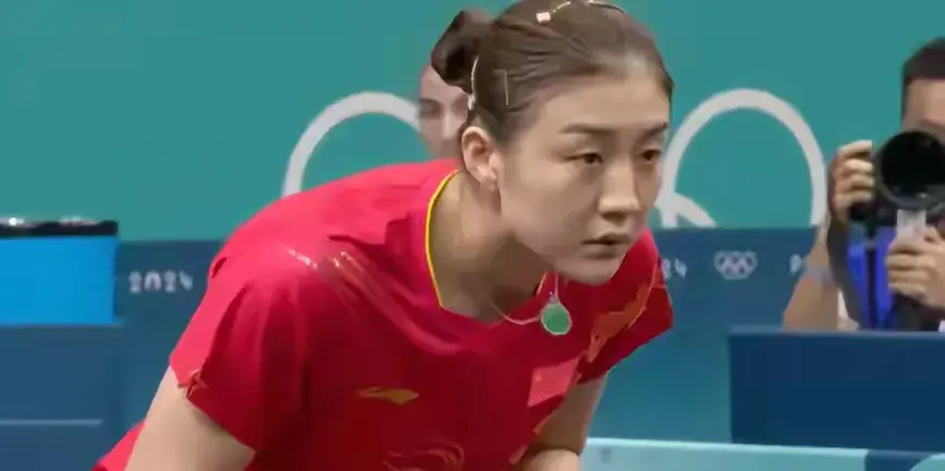 0-1到4-1！奥运冠军大逆转，陈梦爆冷丢1局后，连赢4局，进16强-2021奥运冠军陈梦