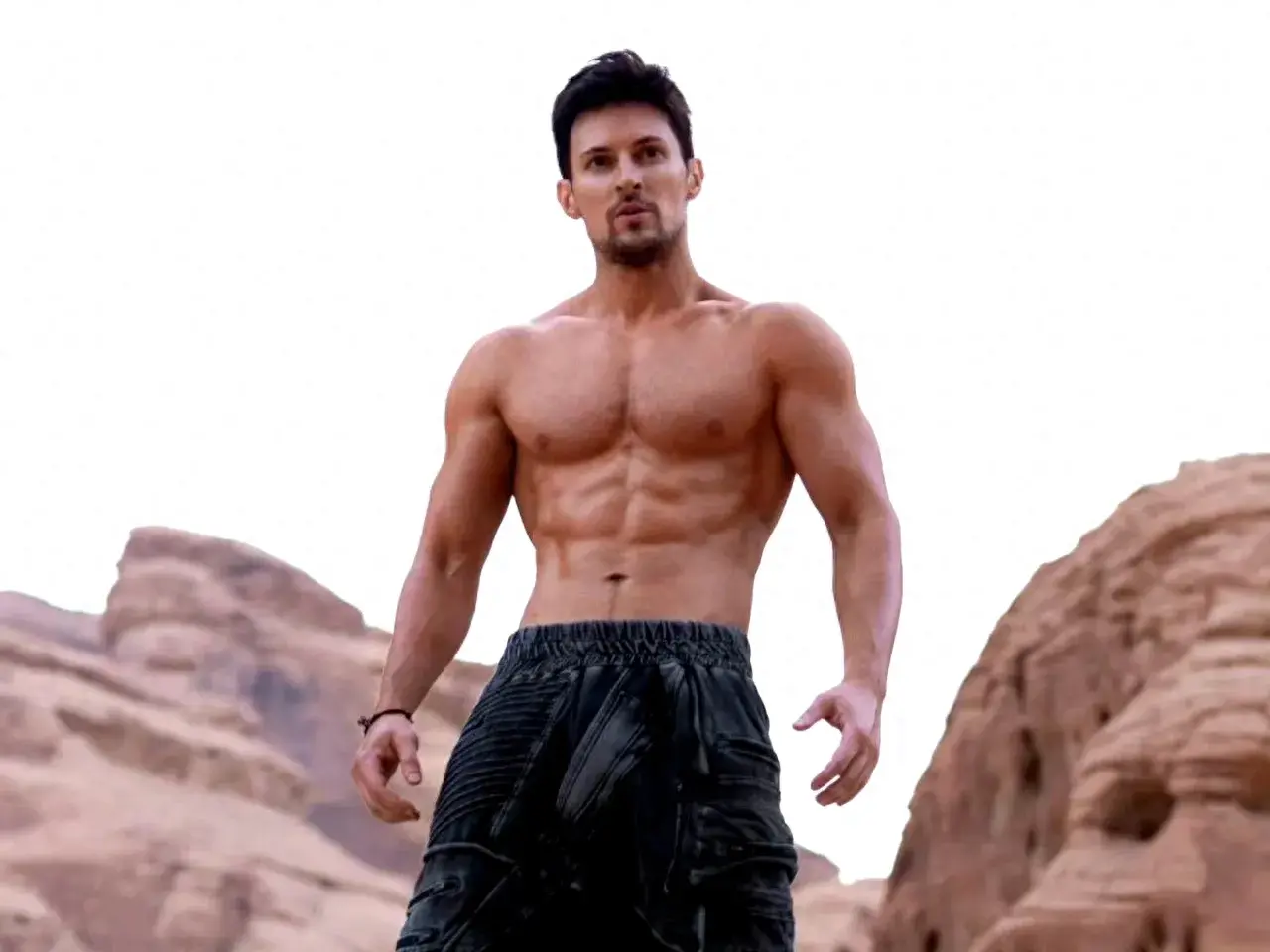 笑劈叉，俄亿万富翁自爆在12个国家有100多孩子，网友: 爹 ，是我啊-俄罗斯土豪炫富