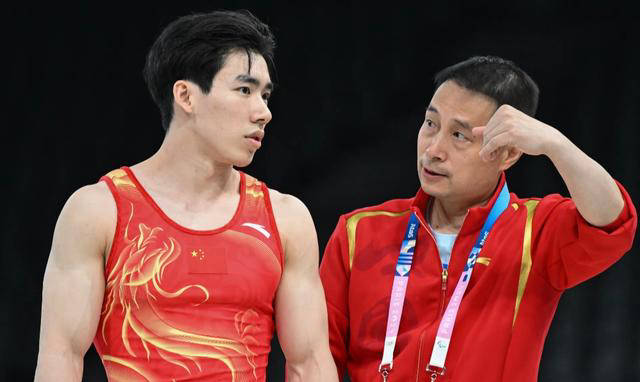 原创            孙炜受伤！中国体操队临时调整阵容，苏炜德替补出战巴黎奥运-体操队长孙伟个人资料