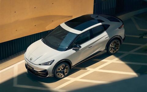 大众首款金标SUV！安徽大众ID.UNYX与众上市定档-金标大众车钥匙