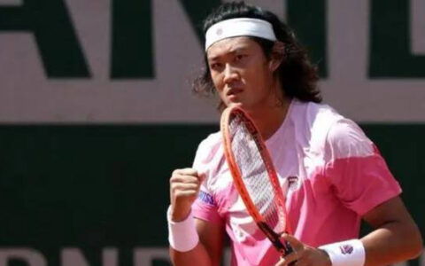 原创
            张之臻神奇逆转进4强，将与世界第1争夺半决赛-张之臻比赛