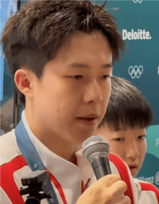 王楚钦回应球拍事件：我觉得或许这就是天意吧！球迷评论区炸锅了-王楚钦底板搭配什么胶皮