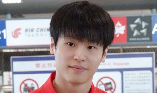 原创            孙炜受伤！中国体操队临时调整阵容，苏炜德替补出战巴黎奥运-体操队长孙伟个人资料