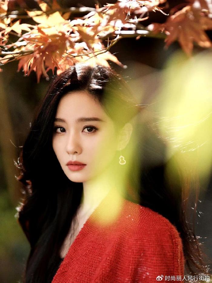 刘诗诗今天赢麻了！两部待播作品火出圈，穿高定亮相美成诗仙超牛-刘诗诗2021年活动