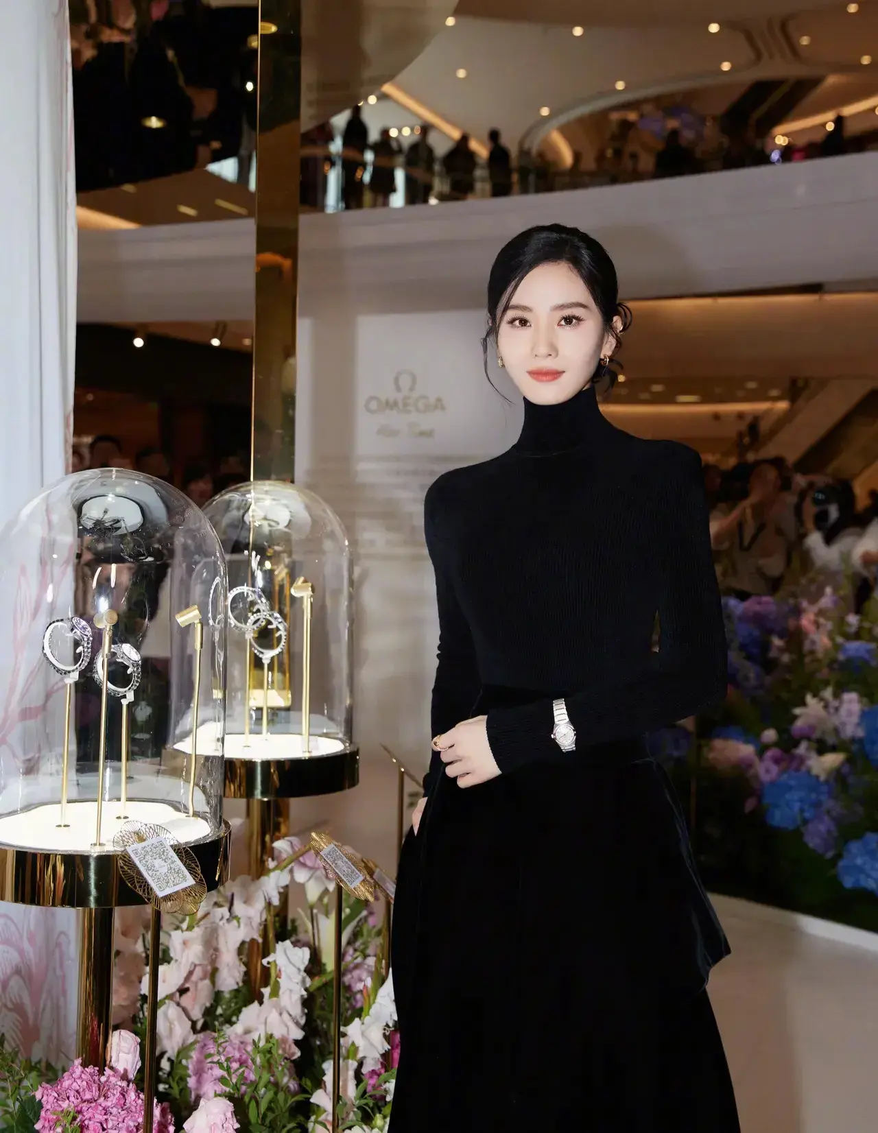 刘诗诗新活动造型封神！网友惊呼：吴奇隆真有眼光-刘诗诗现身吴奇隆活动现场