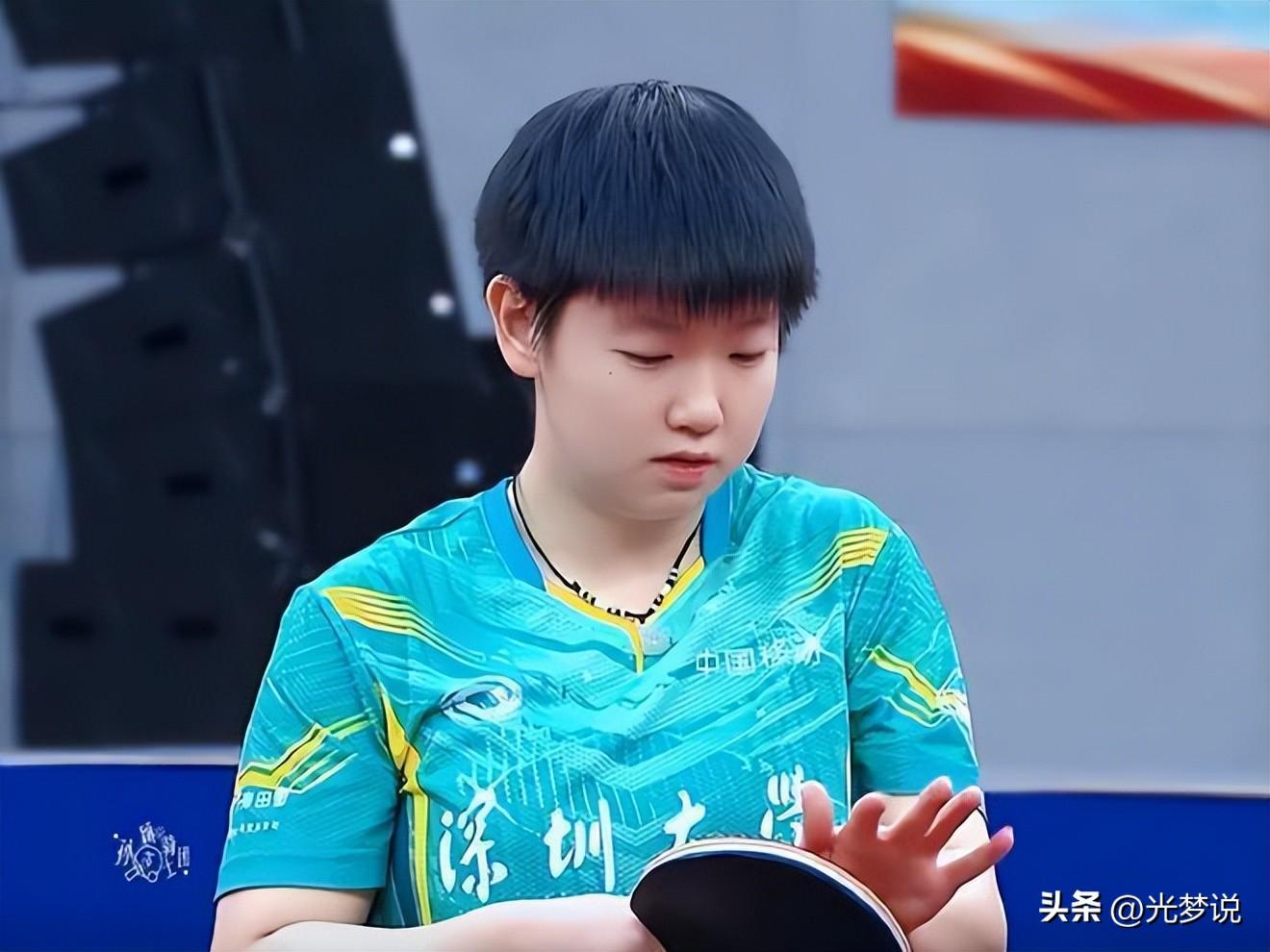 孙颖莎首战开门红上热搜!双手照片曝光后,评论区网友瞬间泪崩-孙颖莎出席活动