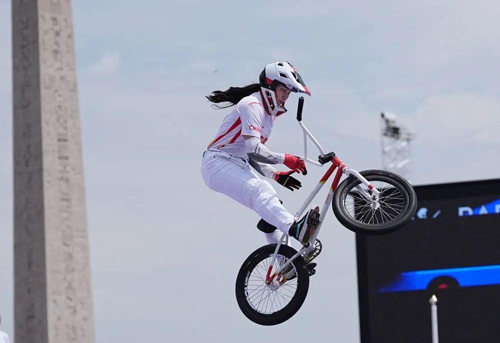 创历史！中国18岁小将邓雅文首登奥运就夺冠！-邓雅文老师百度百科