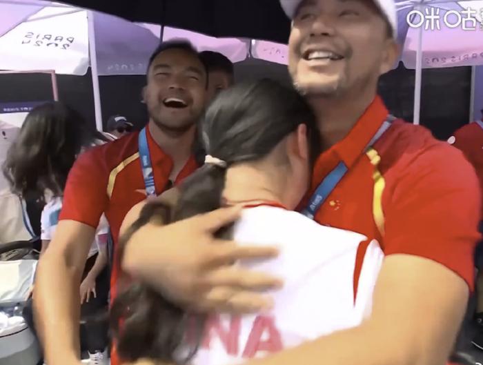 惊喜！中国最意外金牌！18岁天才刚上奥运就夺冠了，吓住美国选手-中国获得金牌的奥运运动员