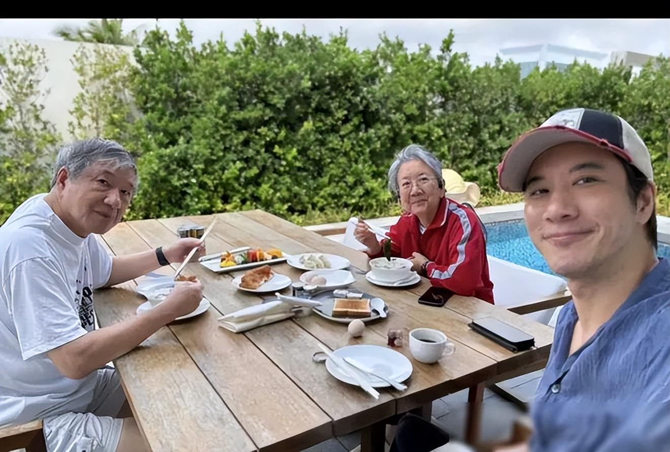这一次，王力宏公开家庭聚会照，他向外界展现了一家人的最新消息-王力宏家庭成员介绍