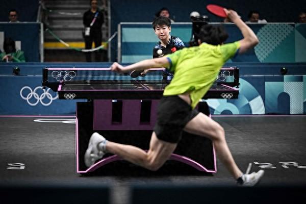 战况 | 孙颖莎顺利晋级女单四强-孙颖莎女单进四强了吗?