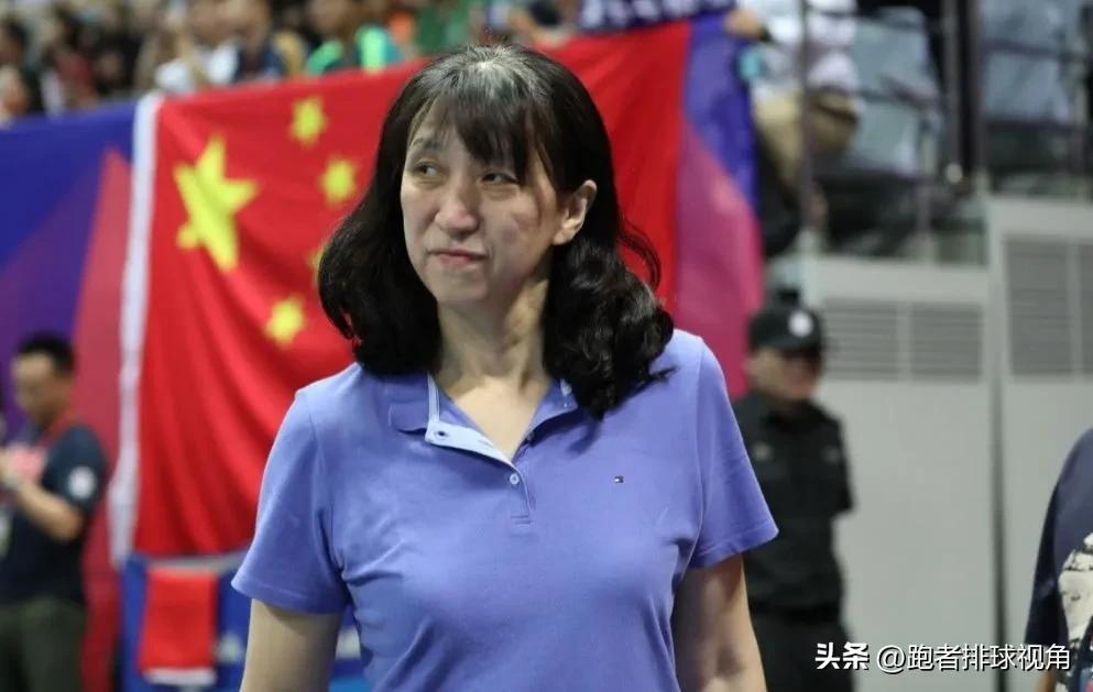 魏秋月回忆国家队时光,赖亚文是知心大姐,中国女排的幕后英雄-中国女排赖亚文和队友关系