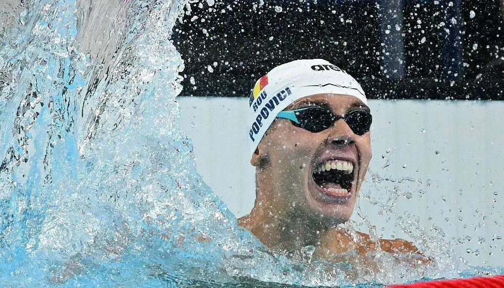 互换泳帽主动声援,他和潘展乐是天才之间的惺惺相惜-泳帽怎么穿