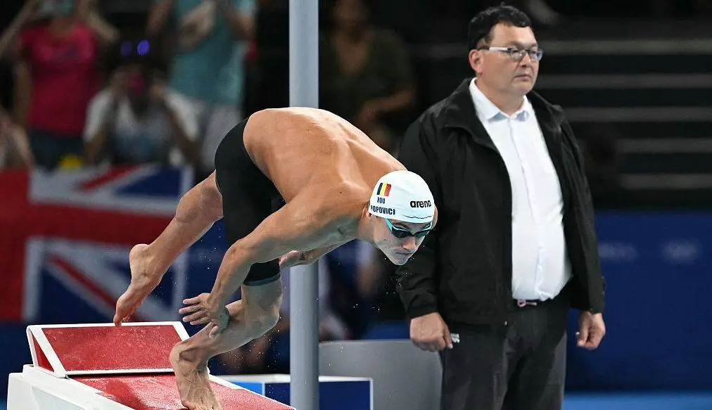 互换泳帽主动声援,他和潘展乐是天才之间的惺惺相惜-泳帽怎么穿