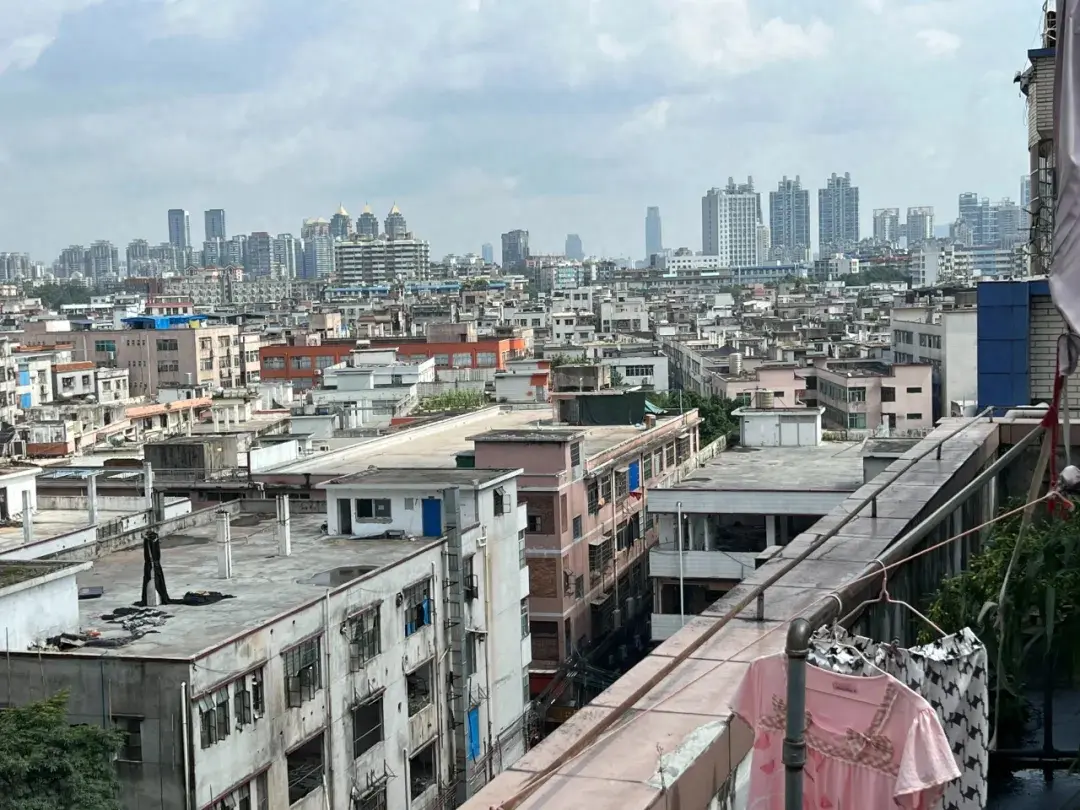 拆迁补偿陷仅够首付争议：广州“巨无霸”旧改项目将启动-广州旧改拆迁流程