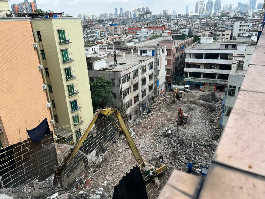 拆迁补偿陷仅够首付争议：广州“巨无霸”旧改项目将启动-广州旧改拆迁流程